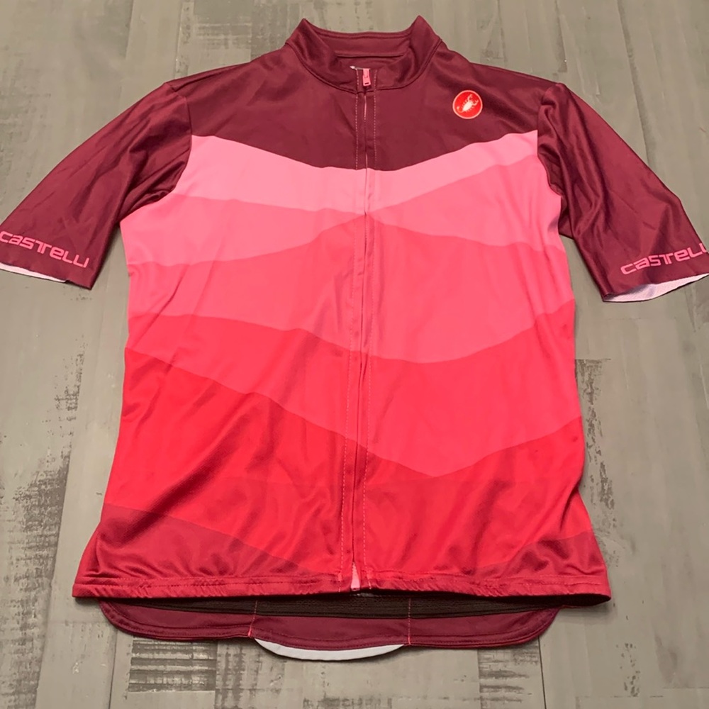 Castelli women’s cycle shirt